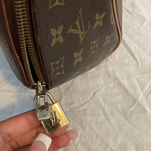 ✨🐻Louis Vuitton Brown Ellipse PM Handbag🐻✨ - Picture 6 of 7